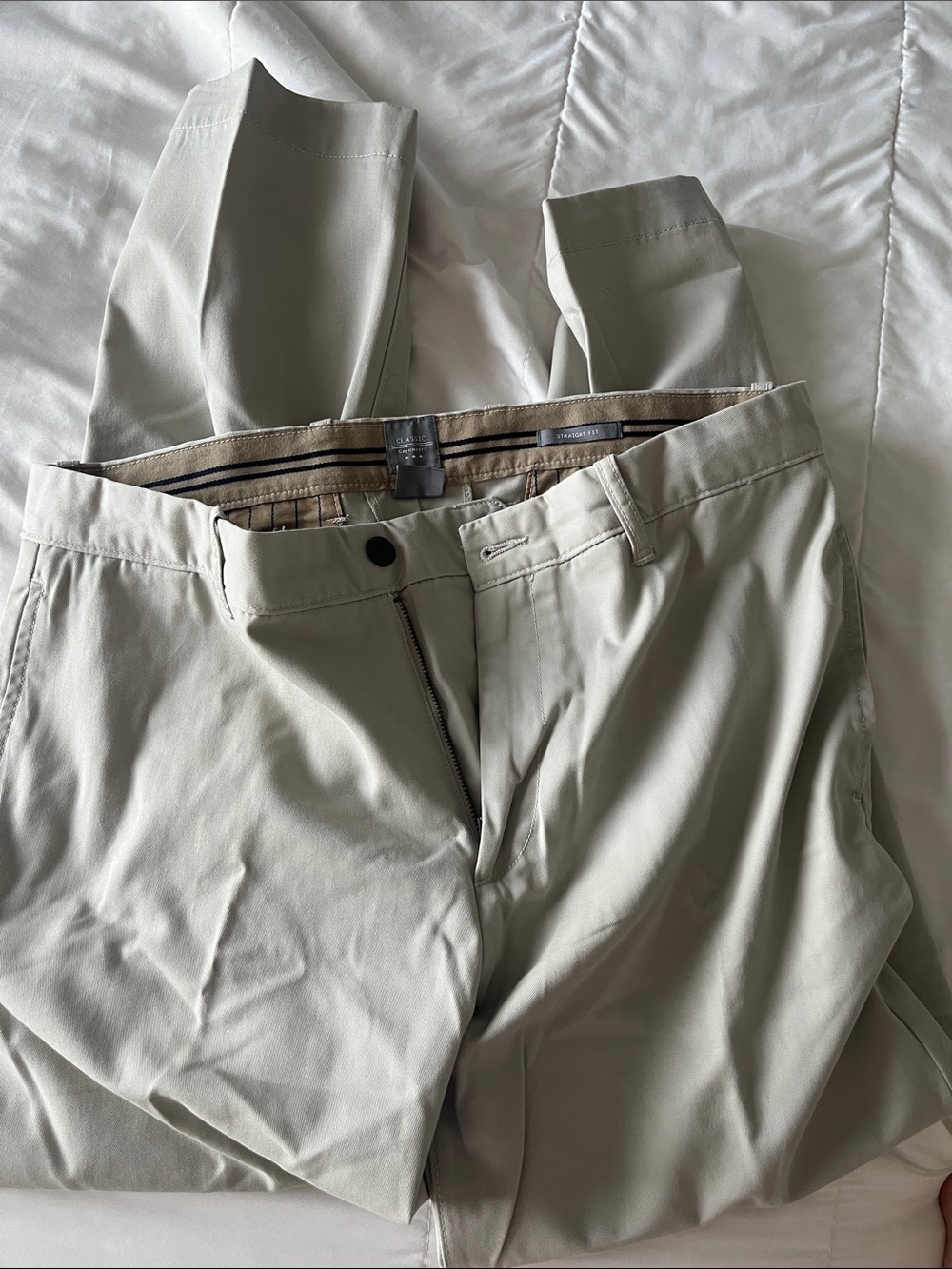 GAP Men's Chino Pants - Light Beige